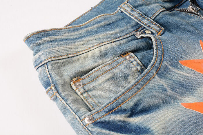 AMIRI #824 Jeans