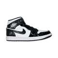Air Jordan 1 Mid “Carbon Fiber”